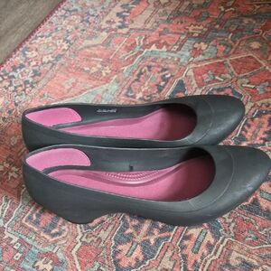 Crocs LINA Wedge Heels Black Comfort Shoes Womens Size 9M Dual Comfort Slip On